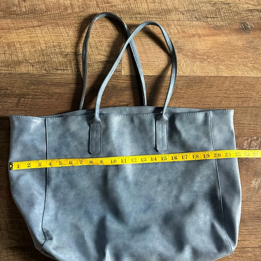 Saks Fifth Avenue Blue Tote Bag Large